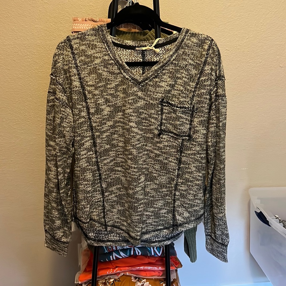Long sleeve top